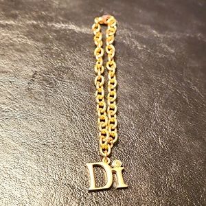 7 Inch Gold Plated "Di" Charm Bracelet